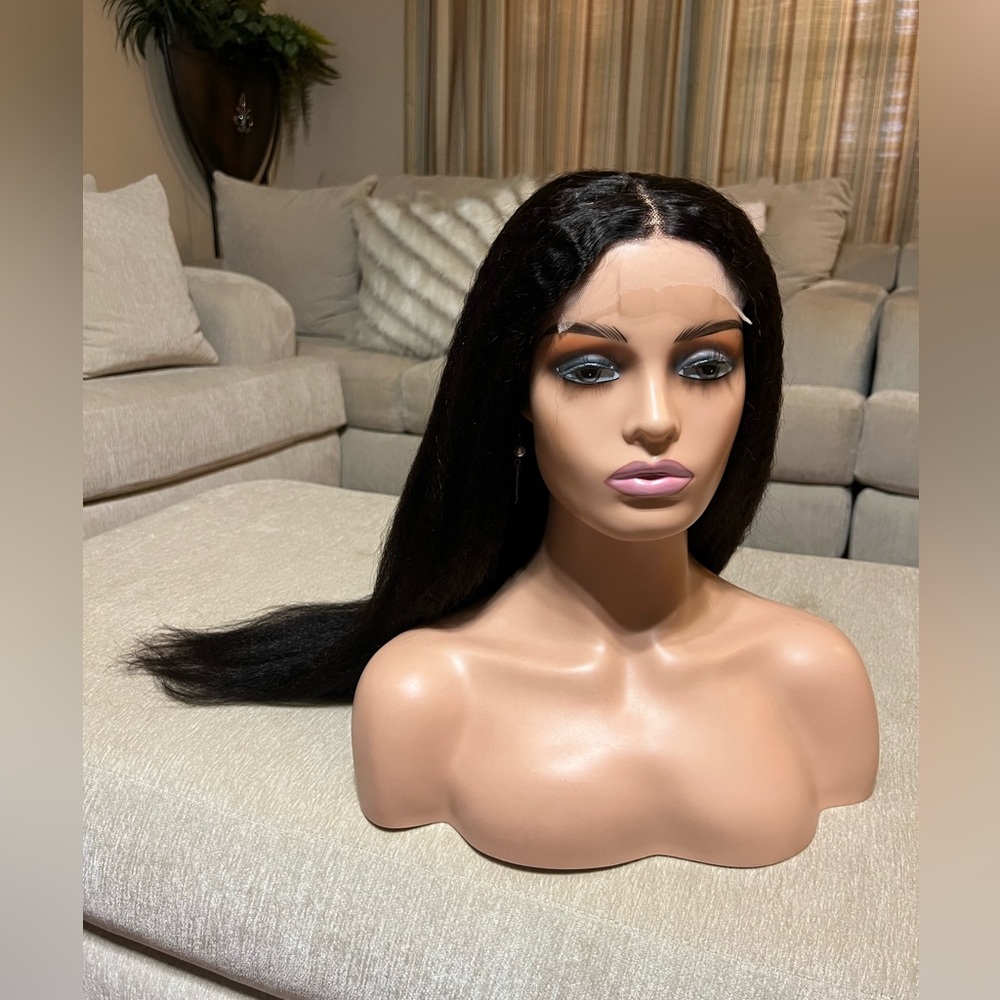 Wig - Picture 5 of 8